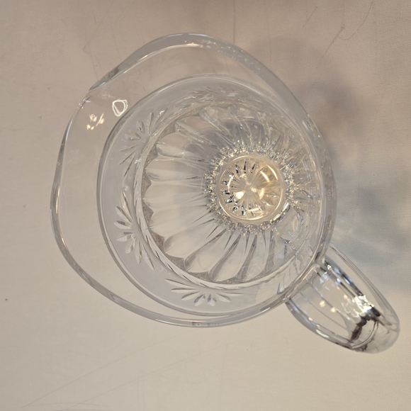 Cristal D'Arques Glass Etched Lead-Free Crystal Pitcher‎ - Picture 4 of 8